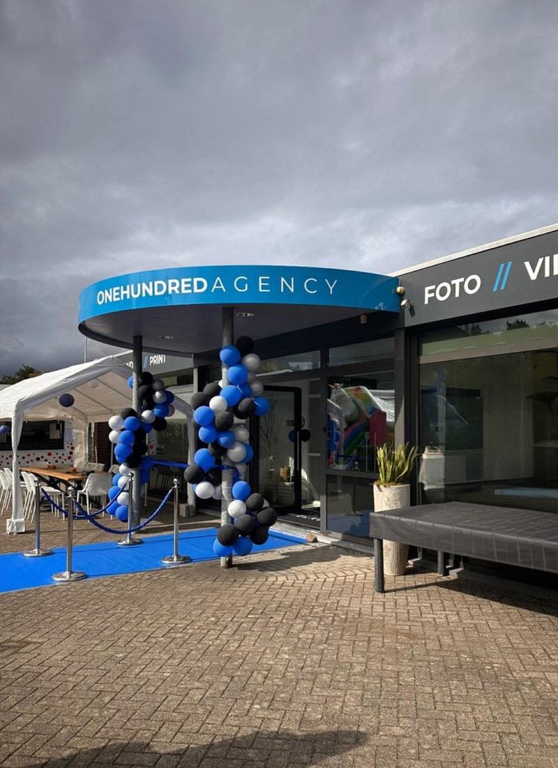 Het pand van One Hundred Agency